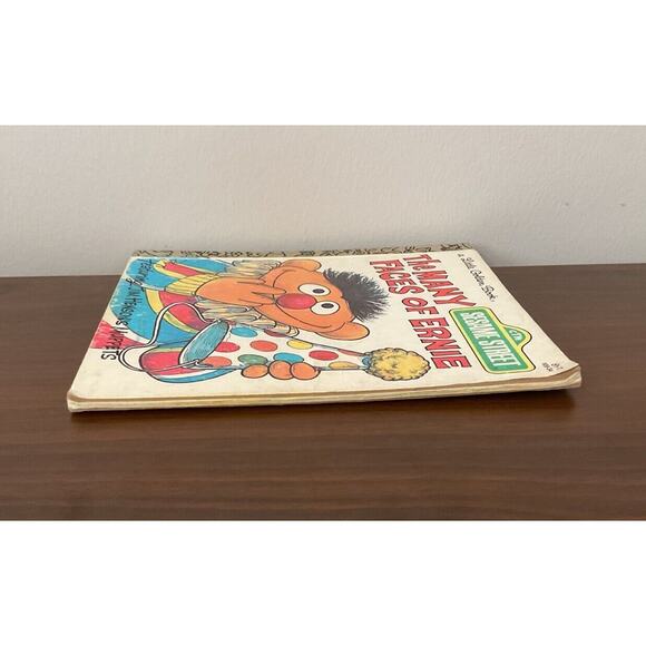 Vintage 1979 Sesame Street Jim Henson HC Little Golden Book-Many Faces Of Ernie - Picture 3 of 4